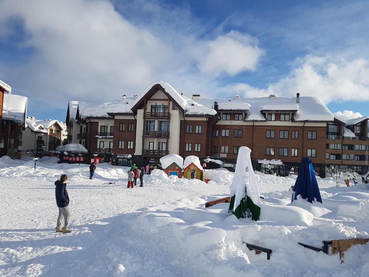 Happy Holidays Apartments In New Gudauri Kültér fotó