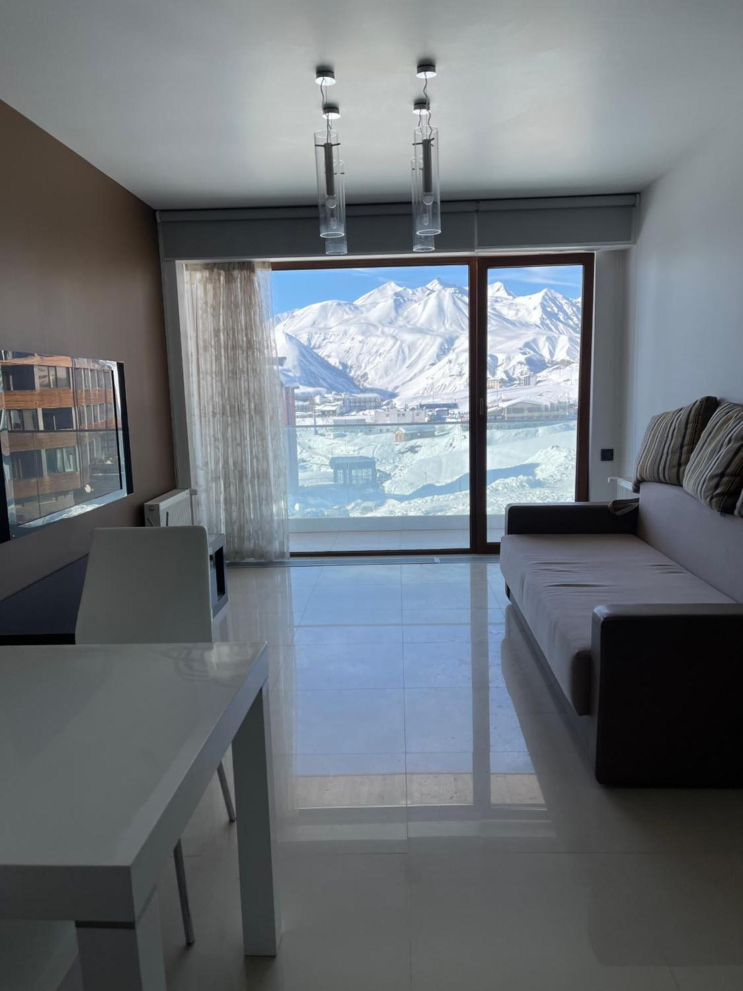 Happy Holidays Apartments In New Gudauri Kültér fotó