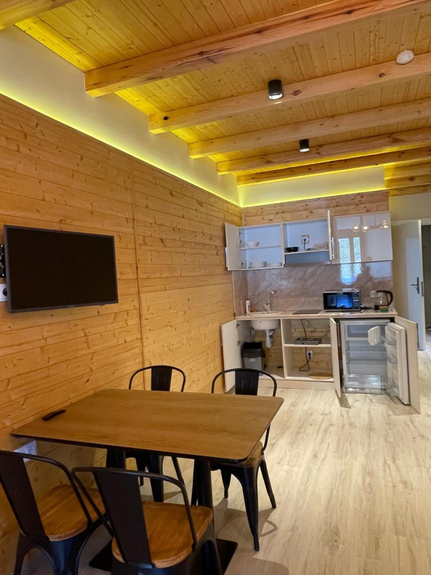 Happy Holidays Apartments In New Gudauri Szoba fotó