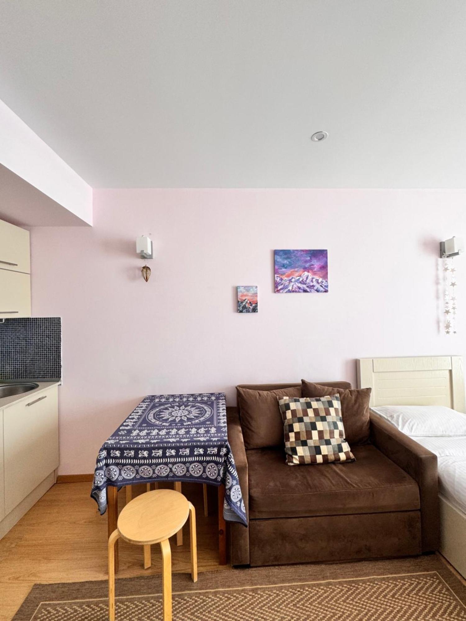 Happy Holidays Apartments In New Gudauri Kültér fotó